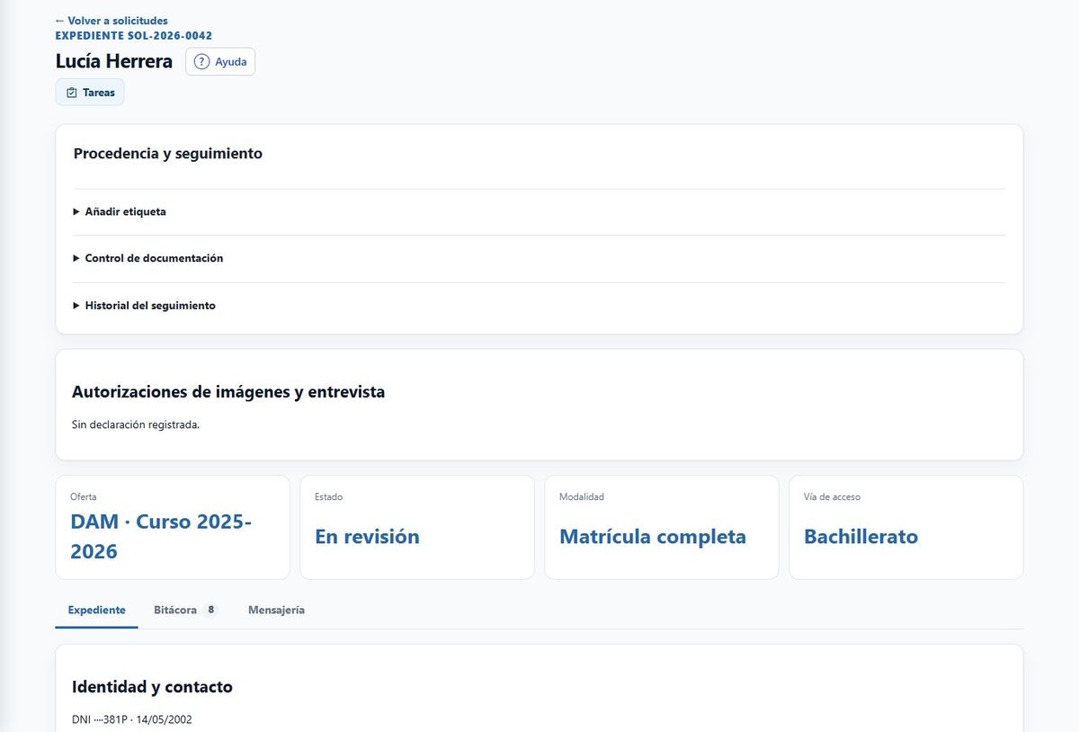 Expediente de admisión con sus apartados y su estado